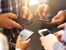 अगर एक साल के लिए बेस्ट Pre-Paid प्लान खरीदना चाहते हैं तो ये हैं बेहतर विकल्प