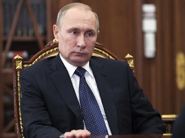 Russian President Putin said he personally authorised Alexei Navalny to travel to Germany for treatment विपक्षी नेता को जहर देने के आरोपों पर रूसी राष्ट्रपति पुतिन का पहला बयान, कहा-नवलनी को इलाज के लिए मैंने खुद जर्मनी भेजा