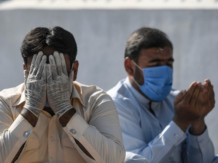 Coronavirus: पाकिस्तान में अबतक साढ़े तीन हजार से ज्यादा लोगों की मौत, 68 हजार मरीज ठीक हुए Coronavirus Deaths Cross 3500 in Pakistan