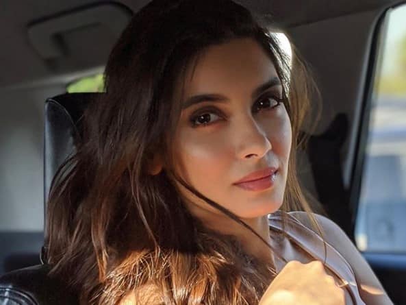 Actress Diana Penty is making a comeback with Mohit Raina's opposite romantic film 'Shiddat' मोहित रैना के अपोजिट रोमांटिक फिल्म 'शिद्दत' से वापसी कर रही हैं अभिनेत्री डायना पेंटी