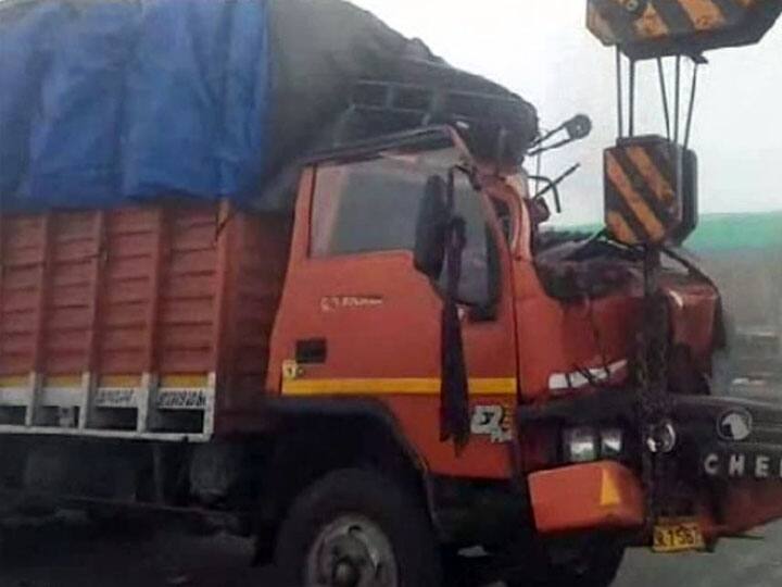 यूपी: अमरोहा में हुआ भयानक सड़क हादसा, करंट की चपेट में आने से झुलसे आधा दर्जन से ज्यादा मजदूर