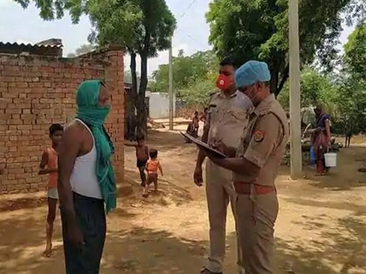 यूपी: खुले में शौच को गई गर्भवती महिला का हुआ प्रसव, जंगली जानवर ने नवजात को बनाया निवाला woman gave birth to child in Agra newborn taken away by animal यूपी: खुले में शौच को गई गर्भवती महिला का हुआ प्रसव, जंगली जानवर ने नवजात को बनाया निवाला