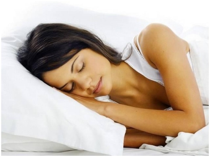 Get rid of sleeplessness with the help of these tips आपको भी है रात में नींद न आने की समस्या? अपनाएं ये टिप्स होगा फायदा