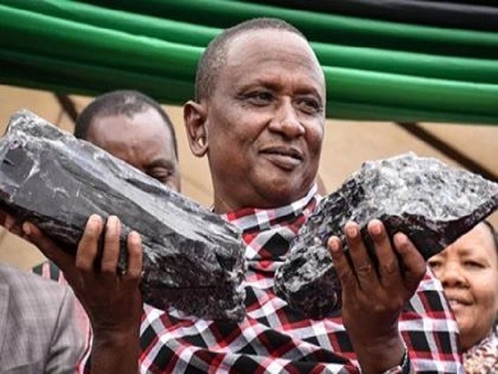 How became a Tanzanian miner overnight millionaire after selling two Tanzanite stones जानिए- तंजानिया में कैसे खुला एक मजदूर की बंद किस्मत का ताला, रातो रात बना करोड़पति