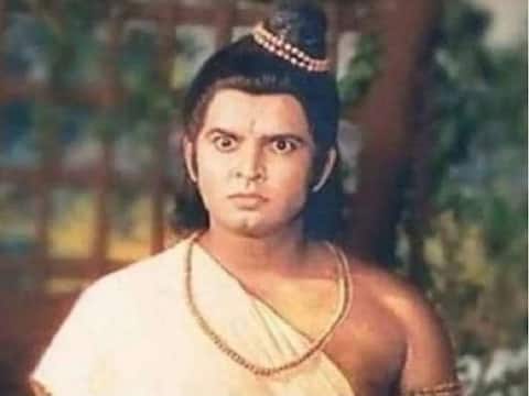मेघनाद से युद्ध के दौरान 'लक्ष्मण' का किरदार निभाने वाले सुनील लहरी को हो गया था इनफेक्शन, शेयर किया किस्सा मेघनाद से युद्ध के दौरान 'लक्ष्मण' का किरदार निभाने वाले सुनील लहरी को हो गया था इनफेक्शन, शेयर किया किस्सा