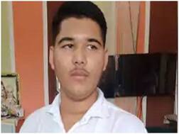 UP Board 12th Topper अनुराग मलिक ने सेल्फ स्टडी से हासिल किया ये मुकाम, IAS बनने का है सपना