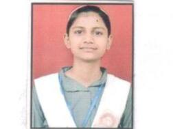 UP Board Result 2020: गाजियाबाद में कपड़े धोने वाले शख्स की बेटी मंतशा ने 10वीं में किया टॉप