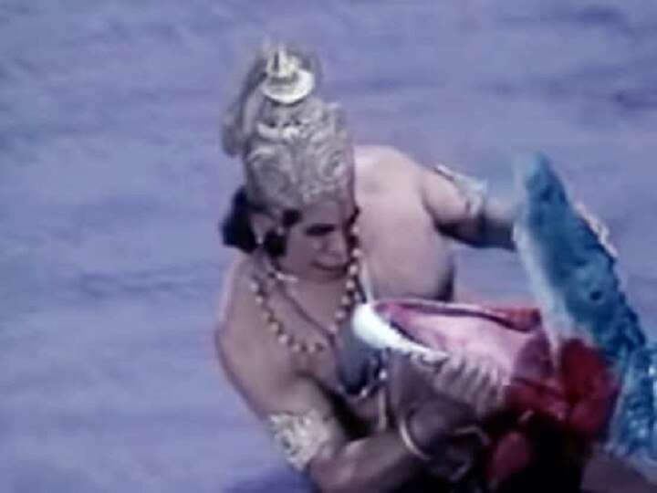 When Hanuman had a fight with crocodile in Ramayana lakshman aka sunil lehri reveals जब 'रामायण' में हनुमान की हुई थी मगरमच्छ से लड़ाई, ऐसे शूट किया गया था सीन
