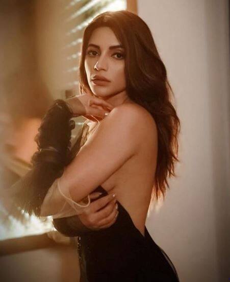 इससे पहले साल 2004 में उन्हें टीवी सीरियल ये मेरी लाइफ है, से उन्हें प्रसिद्धि मिली थी. सीरियल में उन्होंने पूजा का किरदार निभाया था. (सभी तस्वीरें- इंस्टाग्राम)