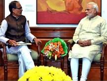 MP: मंत्रिमंडल विस्तार की सुगबुगाहट के बीच पीएम मोदी से मिले शिवराज, कोरोना के खिलाफ उठाए कदमों की दी जानकारी