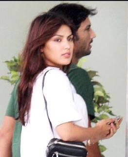 पुलिस को दिए अपने बयान में रिया ने बताया कि दोनों के बीच किसी बात को लेकर लड़ाई हुई थी और इसी के बाद वो घर छोड़कर चली गई थी. 