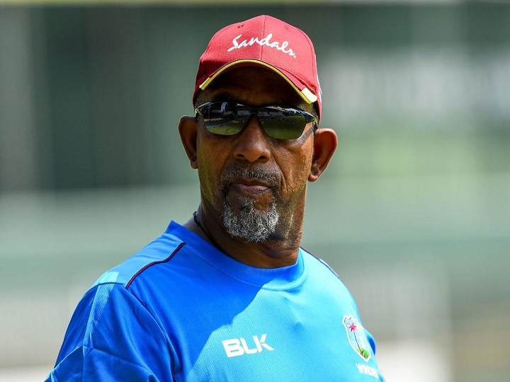 West Indies coach Phil Simmons attends funeral on England tour, CWI board member calls for his removal वेस्टइंडीज के कोच फिल सिमंस ने अंतिम संस्कार में लिया भाग, बोर्ड मेंबर्स ने की पद से हटाने की मांग