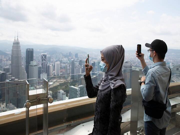 Coronavirus: अमेरिका में सामने आए 65 हजार नए मामले आए, अबतक एक लाख 38 हजार लोगों की मौत USA 465 New Coronavirus Deaths on 14 july bringing total to 1 lakh 38 thousands Coronavirus: अमेरिका में सामने आए 65 हजार नए मामले आए, अबतक एक लाख 38 हजार लोगों की मौत