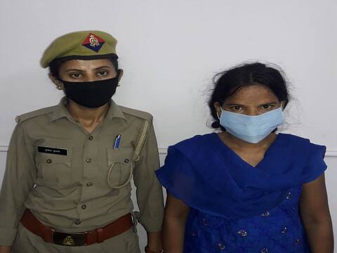 यूपीः नोएडा में ई-रिक्शा चालक की हत्या के मामले में पत्नी गिरफ्तार, बहन को लेकर हुए विवाद में ली जान यूपीः नोएडा में ई-रिक्शा चालक की हत्या के मामले में पत्नी गिरफ्तार, बहन को लेकर हुए विवाद में ली जान