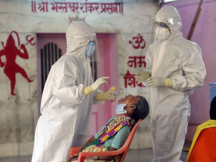 कोरोना वायरस: देश में रिकवरी रेट करीब 60 फीसदी, पिछले 24 घंटे में 11,881 मरीज ठीक हुए Coronavirus latest Updates: covid 19 Recovery rate improves to 60 per cent कोरोना वायरस: देश में रिकवरी रेट करीब 60 फीसदी, पिछले 24 घंटे में 11,881 मरीज ठीक हुए