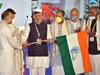 लाखों कार्यकर्ताओं के साथ डीके शिवकुमार का मेगा शपथ ग्रहण, पूरे गांधी परिवार से मिली वाहवाही