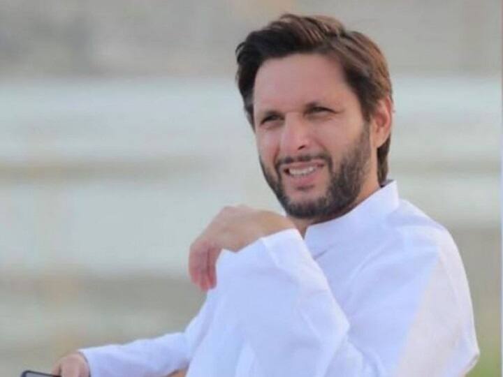शाहिद अफरीदी ने कहा- 'अपने विचार रखने से पीछे नहीं हटता, चाहे भारत पर ही क्यों न हो' Shahid Afridi Says I Dont Shy Away From Voicing My Opinion, Even if it Involves India शाहिद अफरीदी ने कहा- 'अपने विचार रखने से पीछे नहीं हटता, चाहे भारत पर ही क्यों न हो'