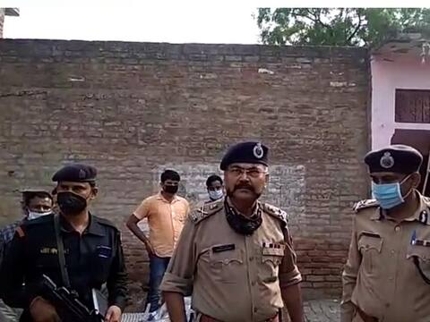 Kanpur Encounter: यूपी एडीजी ला एंड ऑर्डर प्रशांत कुमार ने कहा- पुलिस की तरफ से हुई बड़ी चूक Kanpur Encounter: यूपी एडीजी ला एंड ऑर्डर प्रशांत कुमार ने कहा- पुलिस की तरफ से हुई बड़ी चूक