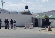 India-China Standoff: चीनी सैनिकों के पीछे हटने का सिलसिला जारी, हॉट स्प्रिंग्स और गोग्रा में ढांचों को हटाया