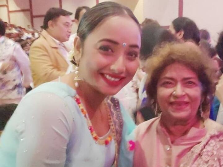 कोरियाग्राफर सरोज खान के निधन से दुखी हुईं भोजपुरी क्वीन रानी चटर्जी, बोली- मास्टरजी आपको मिस करेंगे Bhojpuri queen Rani Chatterjee remember Saroj Khan said masterji miss you कोरियाग्राफर सरोज खान के निधन से दुखी हुईं भोजपुरी क्वीन रानी चटर्जी, बोली- मास्टरजी आपको मिस करेंगे