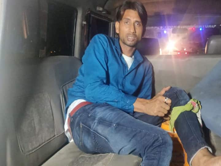 यूपी: ग्रेटर नोएडा में मुठभेड़ में धरा गया 25 हजार का इनामी बदमाश, गोली लगने से हुआ घायल