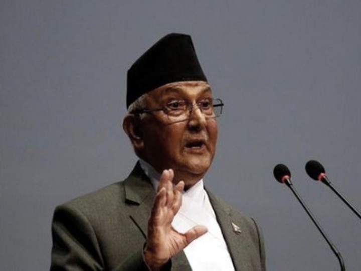 Nepal PM KP Sharma Oli said ruling party in grave crisis नेपाल: इस्तीफे की बढ़ती मांग के बीच पीएम केपी शर्मा ओली का संकेत, पार्टी में हो जल्द हो सकता है विभाजन
