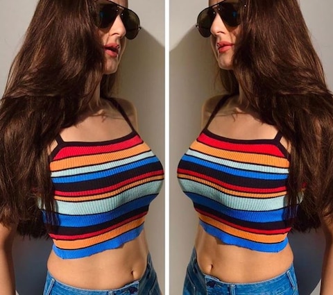 Photos: Amisha Patel once again shared more bold style, flaunted curves in the balcony