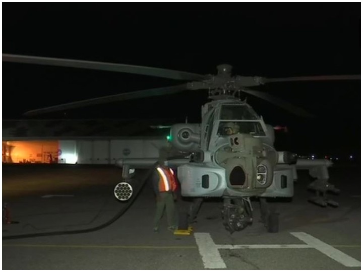 Air Force is doing night aerial patrolling in eastern Ladakh officials say there is no question of reducing vigil वायुसेना पूर्वी लद्दाख में रात के समय कर रही है हवाई गश्त, अधिकारी बोले- चौकसी कम करने का कोई सवाल ही नहीं