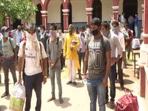 नोएडा में बिना मास्क घूमते मिले 635 लोगों का चालान किया गया