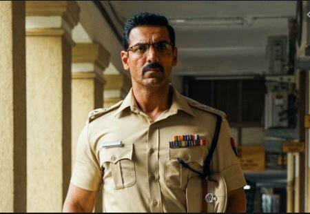 ये फिल्म दिल्ली के बटला हाउस में हुए कि आतंकियों के एनकाउंटर पर बनी थी. जिस पर लगातार फेक एनकाउंटर का आरोप लगाए गए. 
