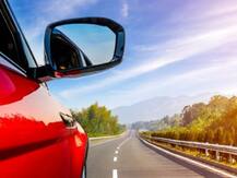 इस वीकेंड अपनी कार से कहीं बाहर जाने का है प्लान, तो इन 7 बातों का रखें ध्यान