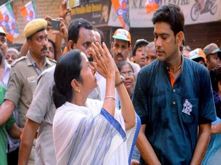 बंगाल के मंत्री लक्ष्मी रतन शुक्ला ने एबीपी न्यूज से की एक्सक्लूसिव बातचीत, बताई- राजनीति से दूर जाने की वजह Bengal minister Laxmi Ratan Shukla had exclusive talks with ABP News, explains - reason for moving away from politics ANN बंगाल के मंत्री लक्ष्मी रतन शुक्ला ने एबीपी न्यूज से की एक्सक्लूसिव बातचीत, बताई- राजनीति से दूर जाने की वजह