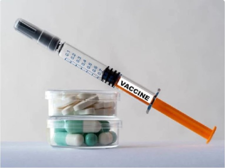 DCGI approves psoriasis injection for 'restricted emergency use' to treat COVID-19 patients Coronavirus: DCGI ने कोरोना मरीजों के इलाज के लिए 'आइटोलीजुमैब' इंजेक्शन को दी मंजूरी