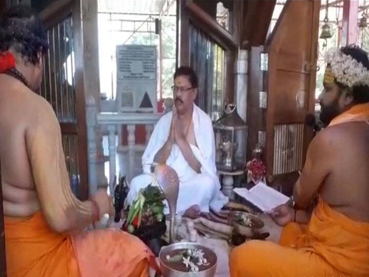 congress attacks bjp over Shyam Jaju visiting Uttarakhand उत्तराखंड आए श्याम जाजू को लेकर विवाद, कांग्रेस ने बोला बीजेपी पर हमला