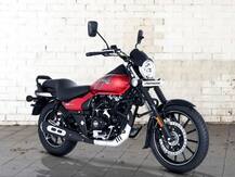 Bajaj Avenger Street 160 हुई महंगी, सुजुकी की इस बाइक से है मुकाबला