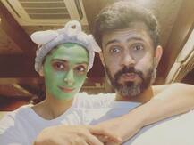 Covid-19 के बीच पति आंनद आहुजा के साथ लंदन पहुंची सोनम कपूर, शेयर की ये खास Video