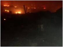 दिल्ली: शाहबाद डेयरी में आग से 70 झोपड़ियां जलकर राख, 26 दमकल की गाड़ियों ने आग पर पाया काबू