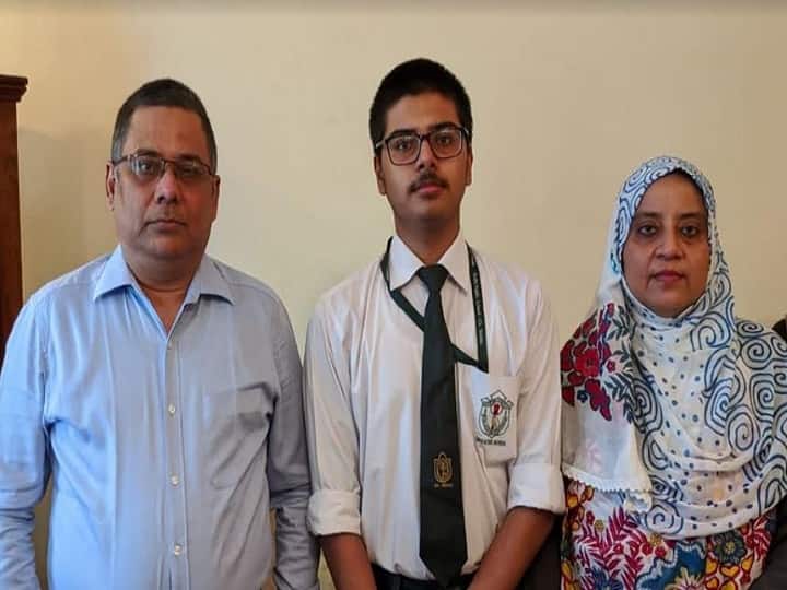 up boy scored 100 marks in sanskrit in 10 class, now want to become engineer from iit ann हाईस्कूल परीक्षा में मोहम्मद जैद हसन को संस्कृत में मिले पूरे 100 नंबर, IIT से इंजीनियर बनने की इच्छा