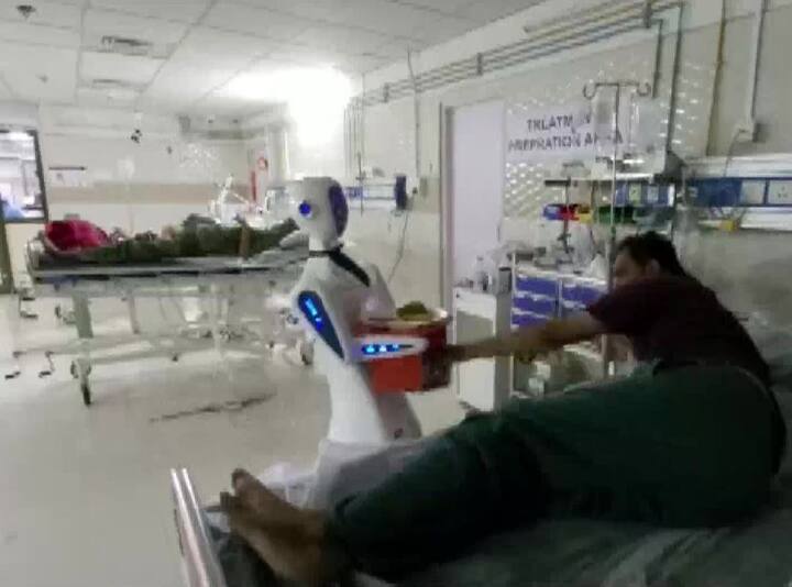 केंद्रीय स्वास्थ्य मंत्रालय के आंकड़ों के मुताबिक, गुजरात में कोरोना वायस के 11233 एक्टिव केस हैं. 