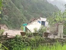 उत्तराखंड: पिथौरागढ़ में बादल फटने से मची तबाही, मलबे में बहे 11 लोग, 3 की मौत