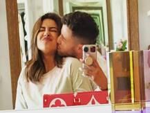 प्रियंका चोपड़ा ने निक जोनस के साथ किया फोटो शेयर, कहा- आज ही के दिन हुई थी सगाई