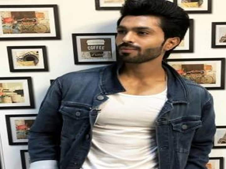 On completing the shoot of Naagin Kunal Singh said it is difficult to say goodbye 'नागिन' की शूटिंग पूरी करने पर कुणाल सिंह बोले- अलविदा कहना मुश्किल