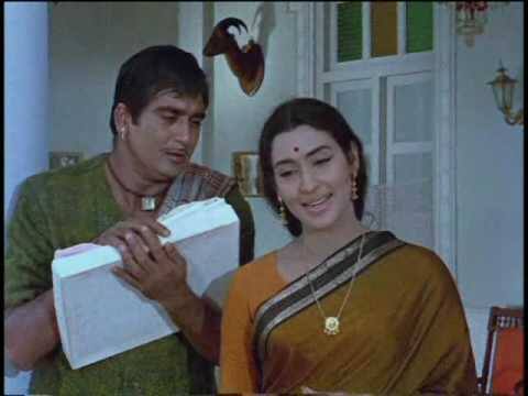   1965 में, उन्होंने एक और गीत लिखा 'चांद सी महबूबा हो मेरी कभी आइसा सोचा था' भी लोगों के सिर पर चढ़कर अपना जादू चलाने में कामयाब रहा. सुनील दत्त और नूतन की फिल्म 'मिलन' में 'सावन का महिना पवन करे शोर', 'युग युग हम गीत मिलन के’ जैसे सदाबहार गीतों से उनका करियर बुलंदियों तक पहुंचा.