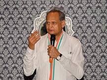 सीएम अशोक गहलोत बोले- ऑडियो टेप बिल्कुल सही, अमेरिका भेज कर जांच करा लें