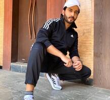 'नागिन 5' में लीड एक्टर होंगे 'कुंडली भाग्य' के धीरज धूपर, हिना खान के रोल पर सस्पेंस बरकरार