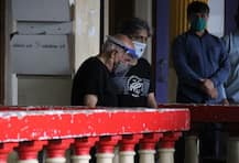 सुशांत सिंह खुदकुशी मामले में बयान दर्ज करवाने पहुंचे महेश भट्ट, यहां देखें तस्वीरें