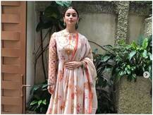 ये 6 तस्वीरें आपको आलिया भट्ट के इंडियन आउटफिट कलेक्शन से करवाएंगी रूबरू