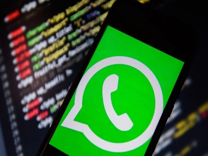 Facebook Messenger feature being integrated on WhatsApp know what is the feature फेसबुक मैसेंजर  Rooms का WhatsApp पर मिलेगा इंटीग्रेशन, कर सकेंगे स्क्रीन शेयर