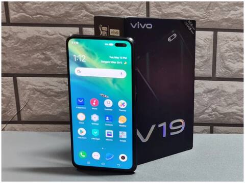 Vivo ने अपने इस फोन के दाम चार हजार रुपये तक घटाए, Samsung Galaxy A71 से है मुकाबला Vivo ने अपने इस फोन के दाम चार हजार रुपये तक घटाए, Samsung Galaxy A71 से है मुकाबला