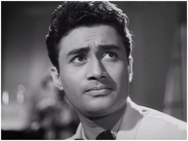 बॉलीवुड की 5 फिल्मों में इस्तेमाल की गई इन चीजों को फैंस ने नीलामी में खरीदा मुंह मांगी कीमतों पर